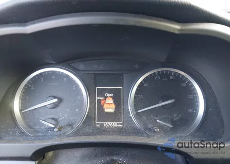 2016 Toyota Highlander Xle z USA, uszkodzony, nr VIN 5TDKKRFH9GS505949